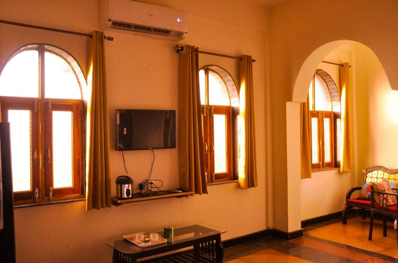 Hotel Vamdev Fort Pushkar Luaran gambar