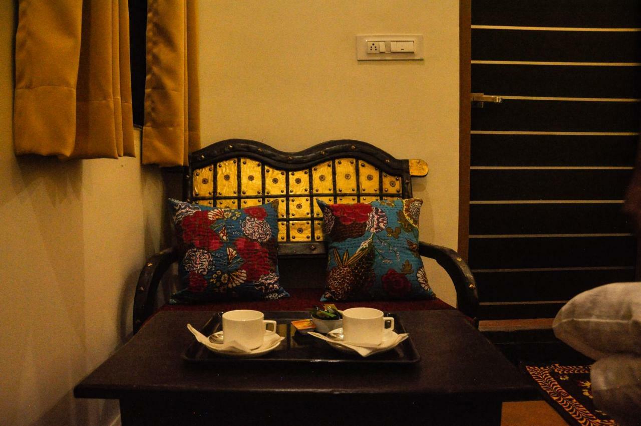Hotel Vamdev Fort Pushkar Luaran gambar